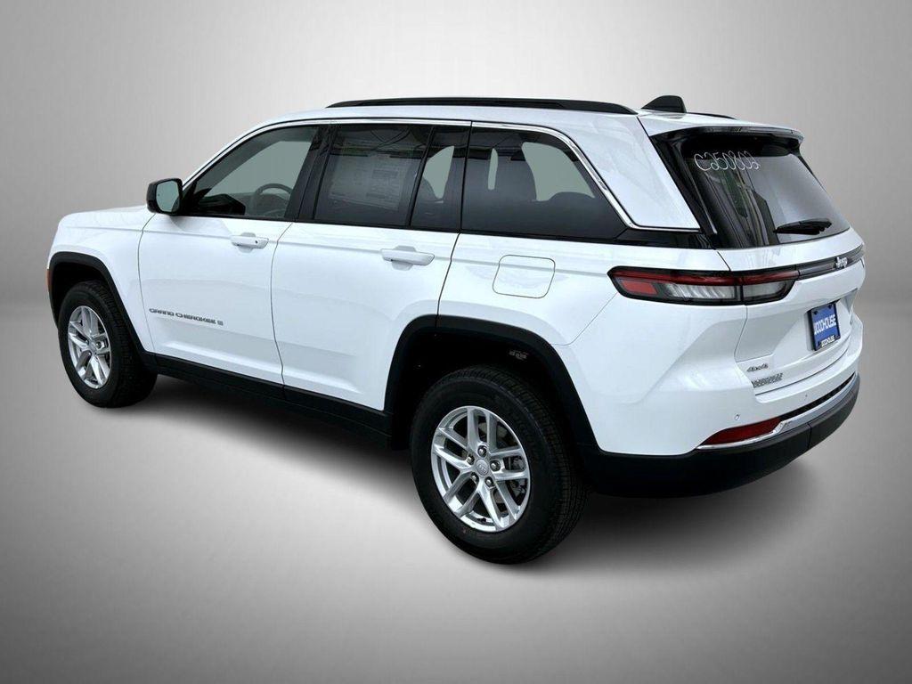 new 2025 Jeep Grand Cherokee car, priced at $35,982