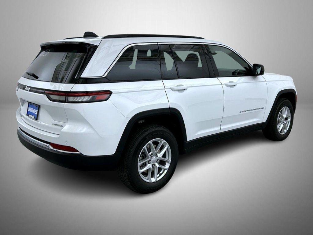 new 2025 Jeep Grand Cherokee car, priced at $35,982