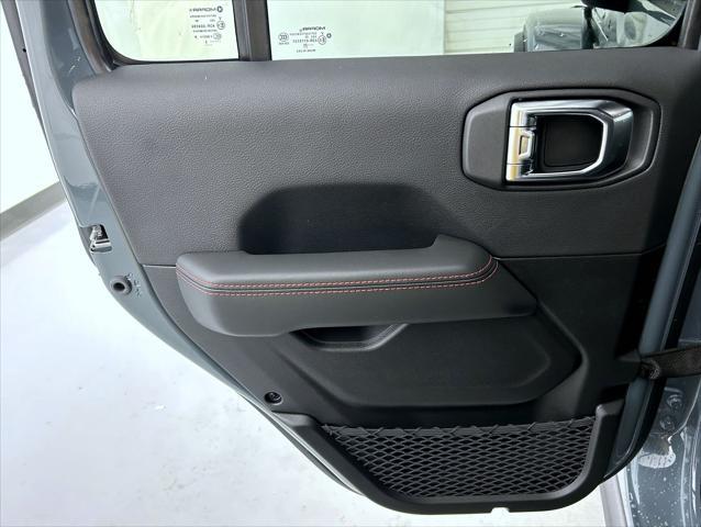 new 2025 Jeep Wrangler car, priced at $69,634