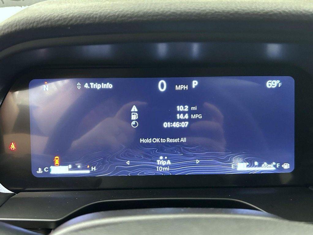 new 2025 Jeep Grand Cherokee car, priced at $38,794