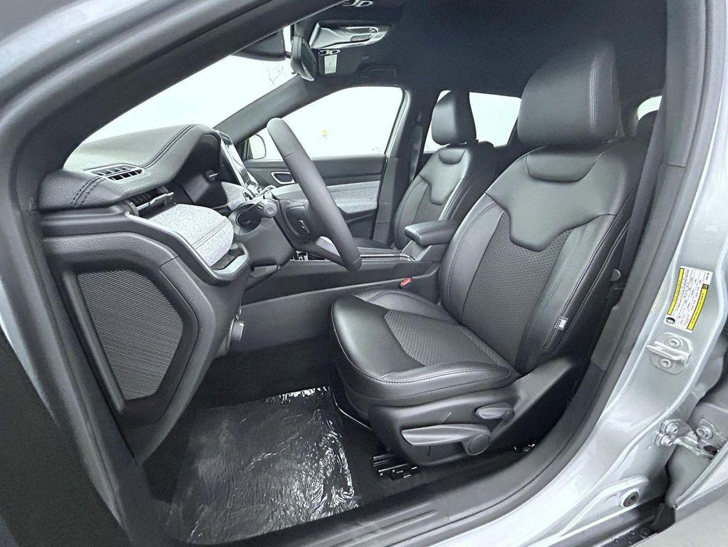 new 2025 Jeep Compass car, priced at $27,484