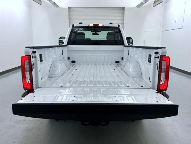 new 2025 Ford F-250 car