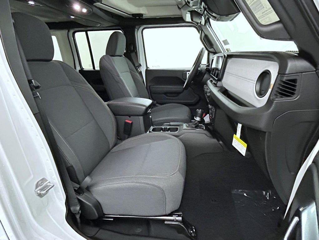 new 2026 Jeep Wrangler car, priced at $48,793