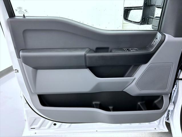 new 2025 Ford F-250 car