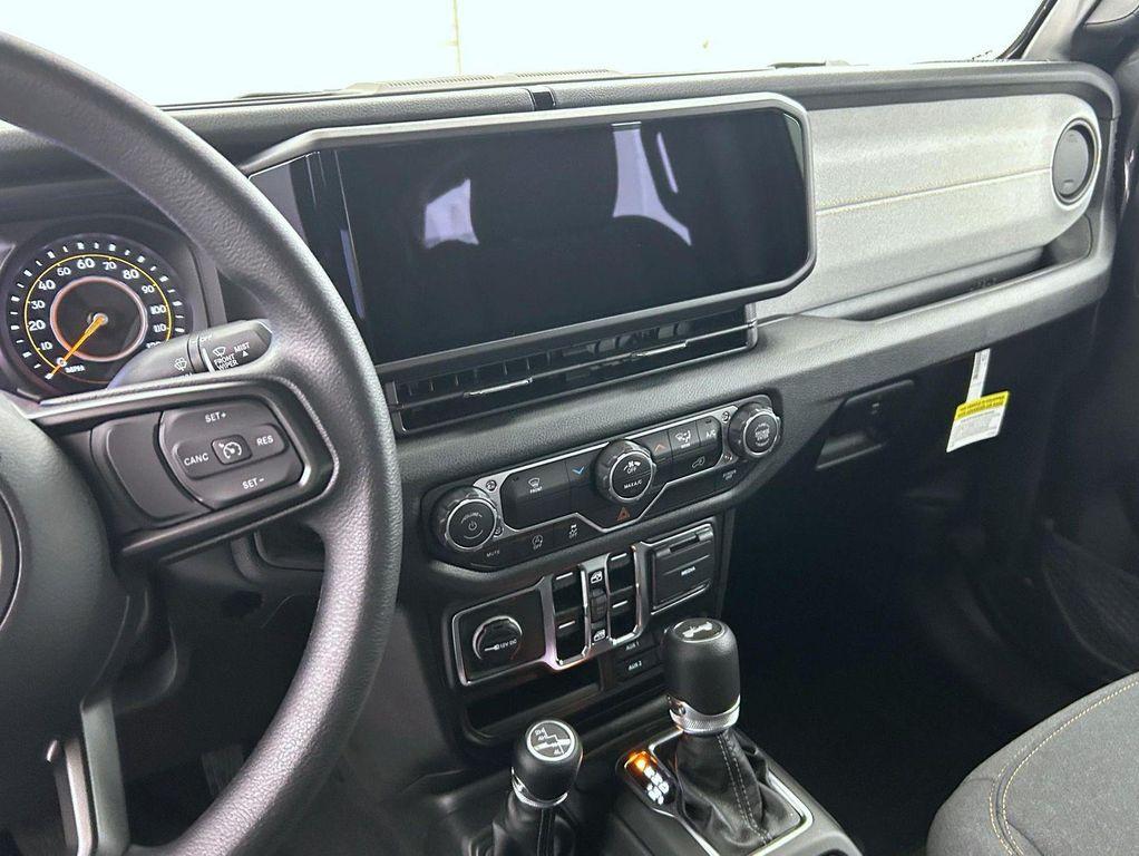 new 2025 Jeep Wrangler car, priced at $38,700