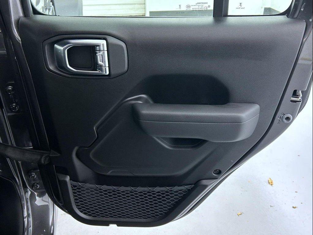 new 2025 Jeep Wrangler car, priced at $38,700