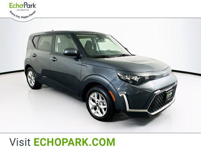 used 2024 Kia Soul car, priced at $14,996
