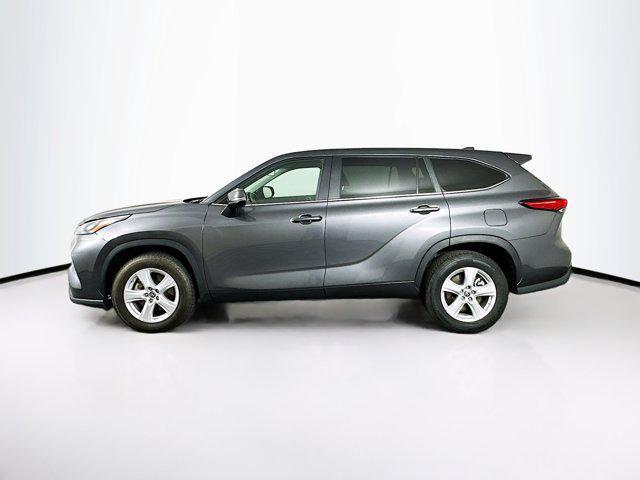 used 2023 Toyota Highlander car, priced at $28,589