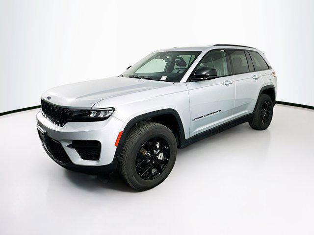 used 2024 Jeep Grand Cherokee car, priced at $28,387