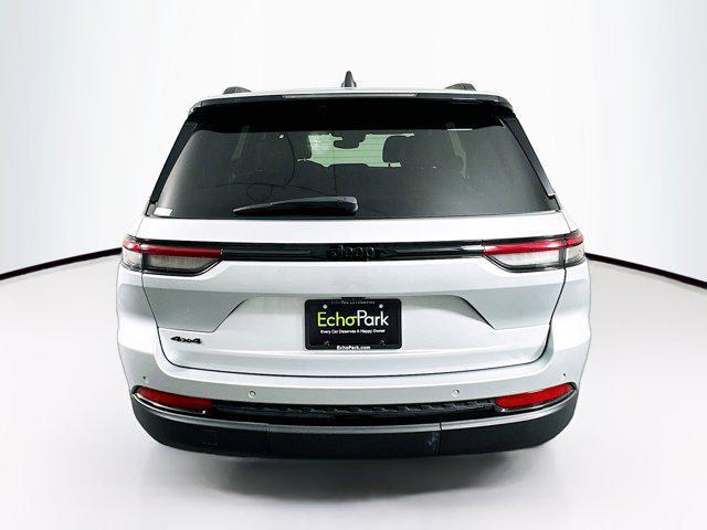 used 2024 Jeep Grand Cherokee car, priced at $28,387