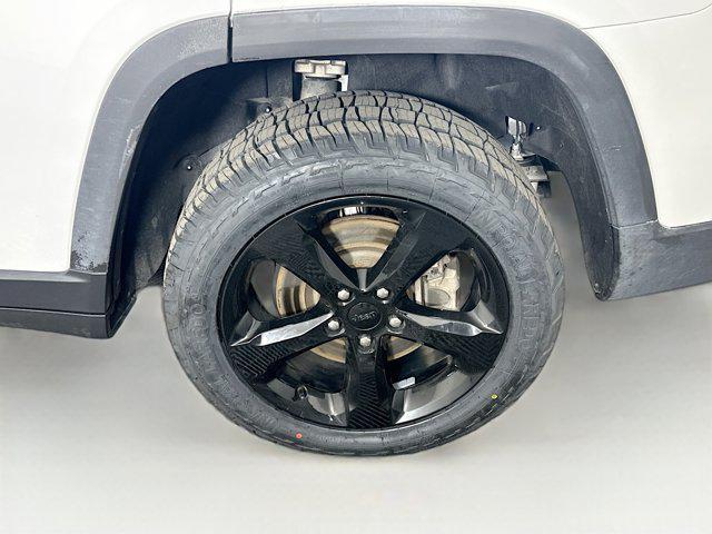 used 2023 Jeep Grand Cherokee L car, priced at $29,496