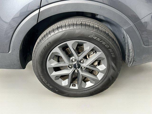 used 2024 Kia Telluride car, priced at $27,497