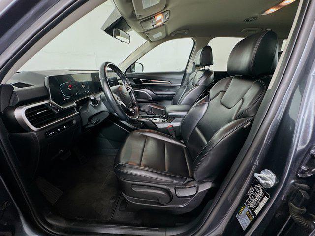 used 2024 Kia Telluride car, priced at $27,497
