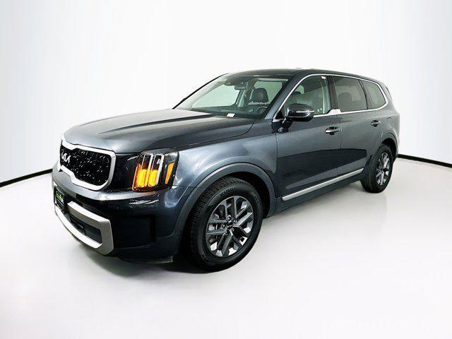 used 2024 Kia Telluride car, priced at $27,497