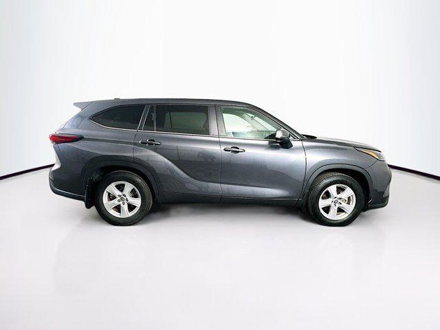 used 2023 Toyota Highlander car, priced at $29,897