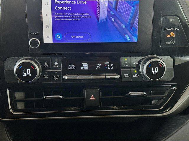 used 2023 Toyota Highlander car, priced at $29,897