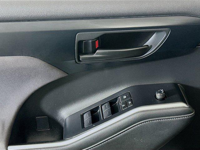 used 2023 Toyota Highlander car, priced at $29,897