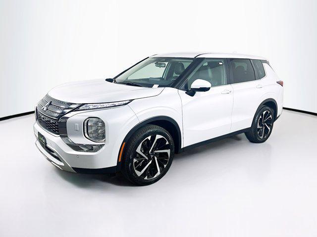 used 2024 Mitsubishi Outlander car, priced at $23,987