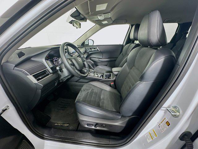 used 2024 Mitsubishi Outlander car, priced at $23,987