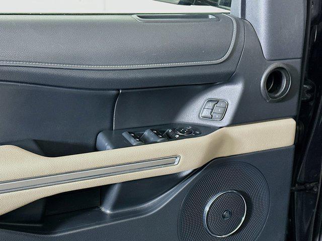 used 2022 Ford Expedition car, priced at $38,497