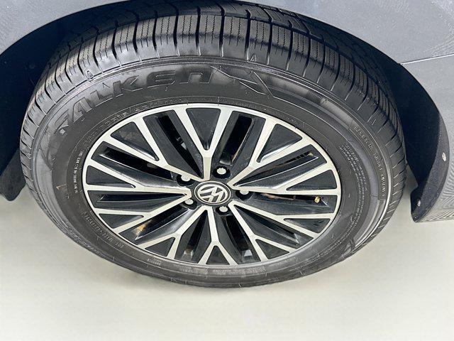 used 2021 Volkswagen Jetta car, priced at $16,996