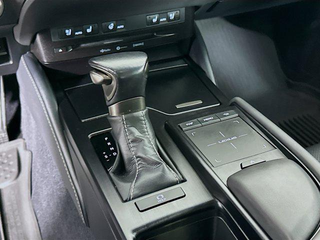 used 2020 Lexus ES 350 car, priced at $31,289