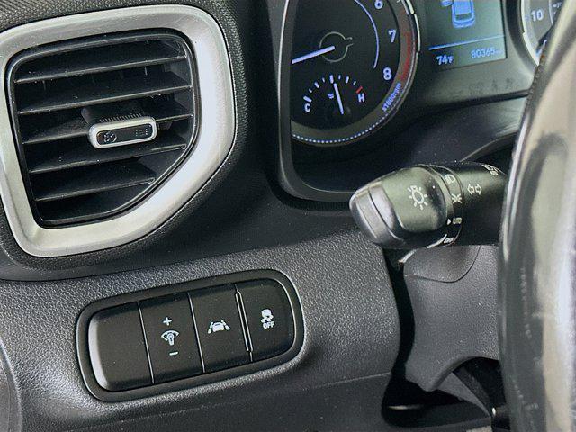 used 2021 Hyundai Venue car, priced at $14,899