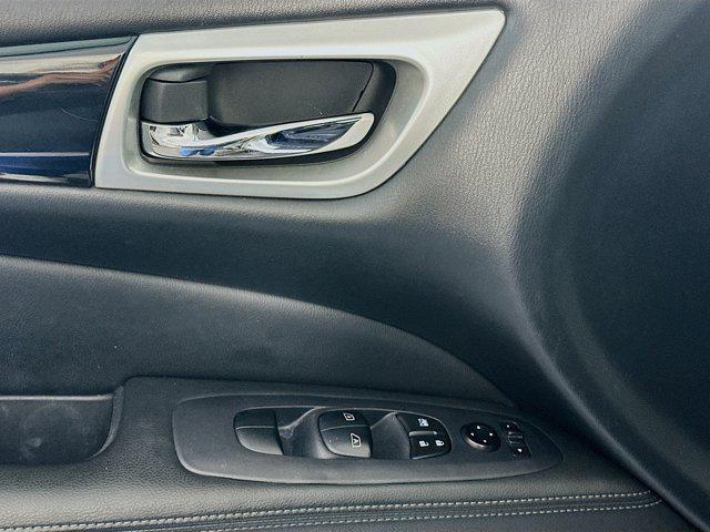 used 2020 Nissan Pathfinder car, priced at $13,696