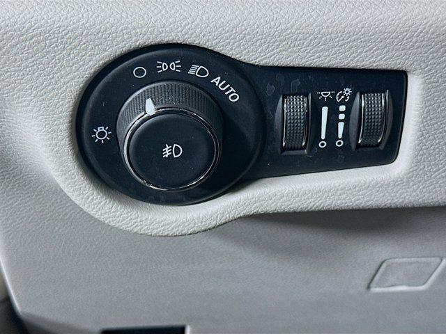 used 2022 Chrysler Pacifica car, priced at $22,497