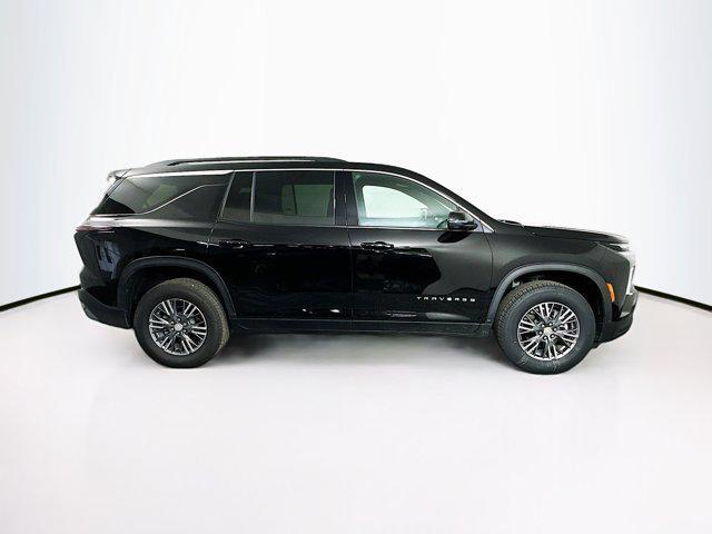 used 2025 Chevrolet Traverse car, priced at $35,997