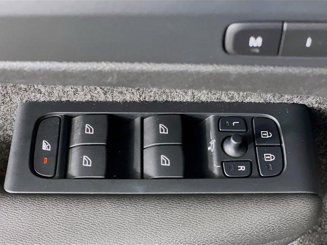 used 2024 Volvo XC40 car, priced at $26,997