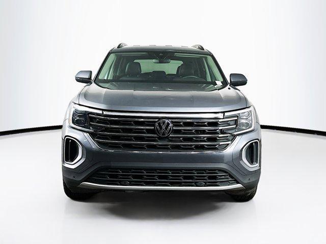 used 2024 Volkswagen Atlas car, priced at $31,297