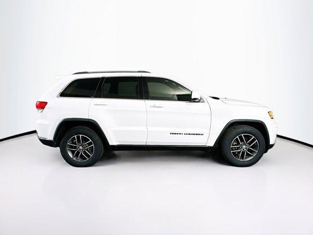 used 2018 Jeep Grand Cherokee car, priced at $17,397