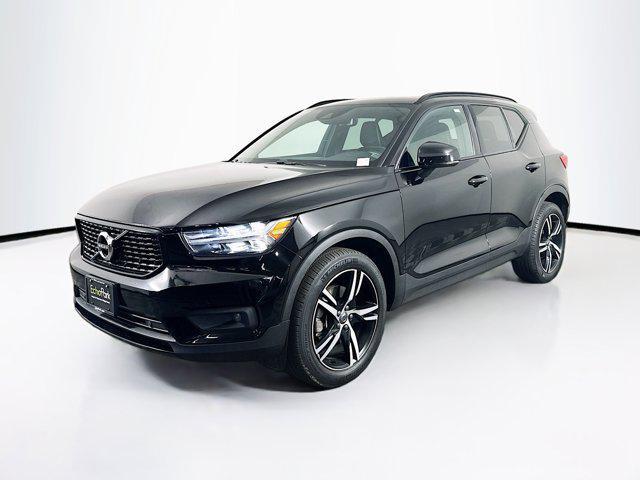 used 2022 Volvo XC40 car, priced at $27,989