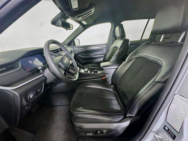 used 2024 Jeep Grand Cherokee car, priced at $28,496