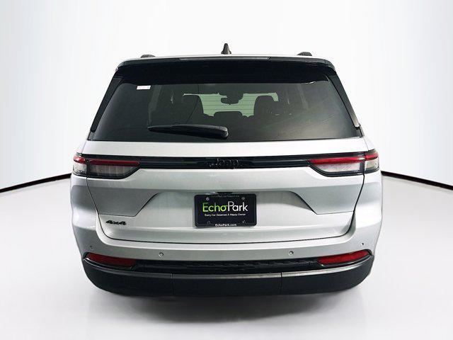 used 2024 Jeep Grand Cherokee car, priced at $28,496