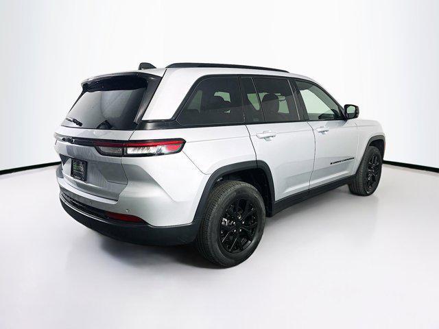 used 2024 Jeep Grand Cherokee car, priced at $28,496
