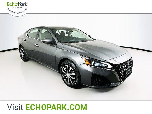 used 2023 Nissan Altima car, priced at $18,289