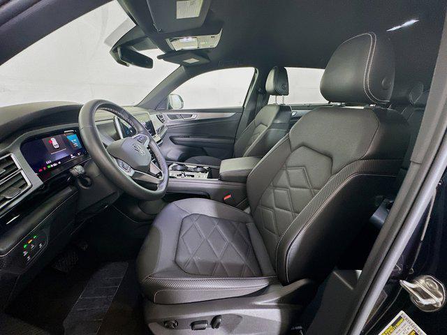 used 2024 Volkswagen Atlas Cross Sport car, priced at $31,997