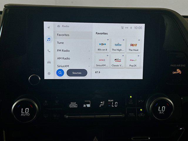 used 2024 Toyota Highlander car, priced at $31,487