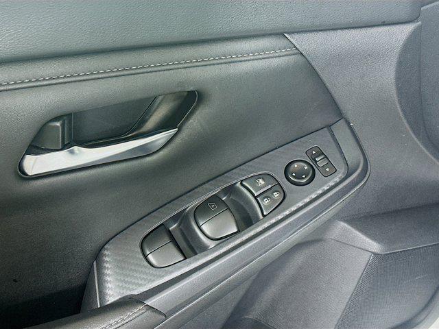 used 2024 Nissan Sentra car, priced at $18,297