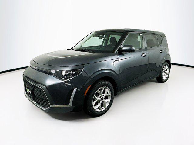 used 2023 Kia Soul car, priced at $15,489