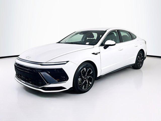 used 2025 Hyundai Sonata car, priced at $20,996