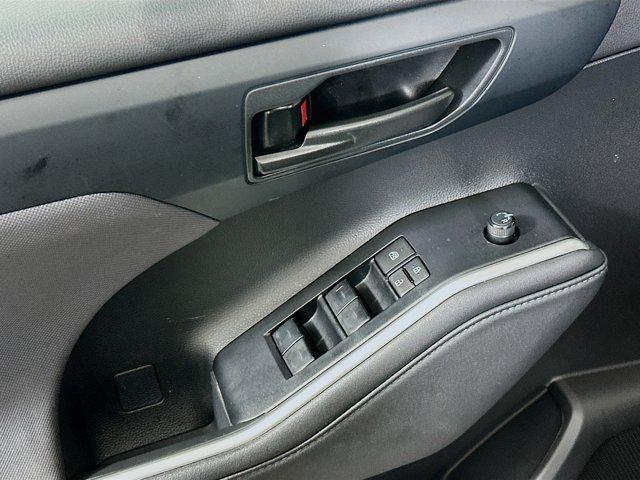 used 2024 Toyota Highlander car, priced at $31,397