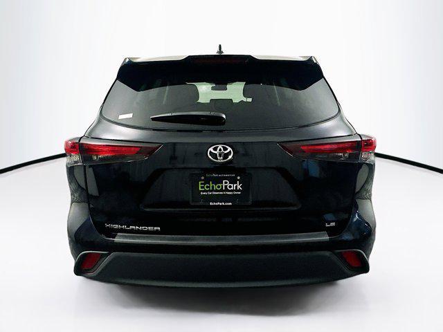 used 2024 Toyota Highlander car, priced at $31,397