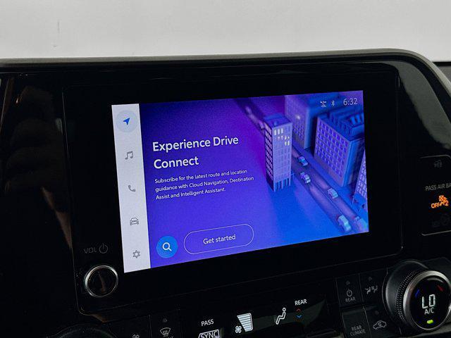 used 2024 Toyota Highlander car, priced at $31,397