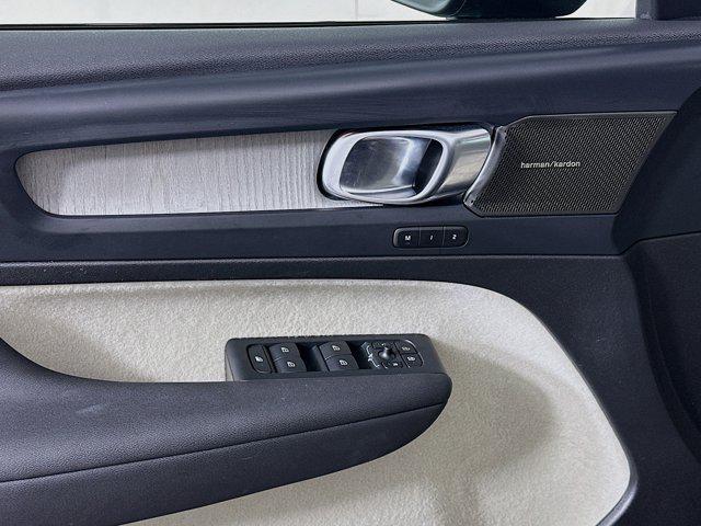 used 2023 Volvo XC40 car, priced at $27,697