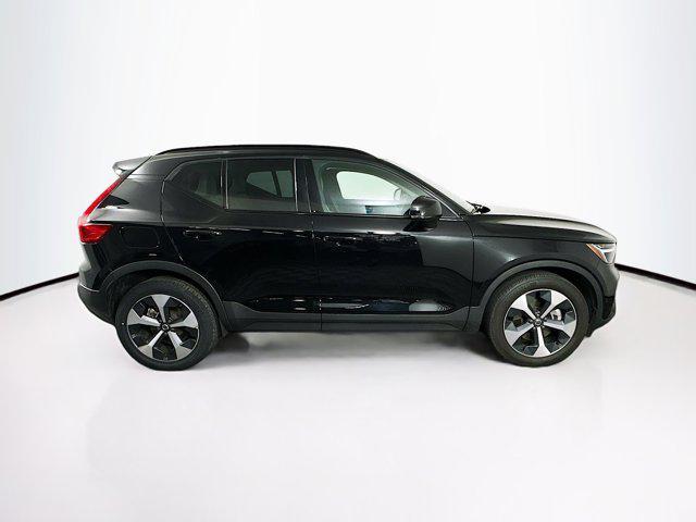 used 2023 Volvo XC40 car, priced at $27,697