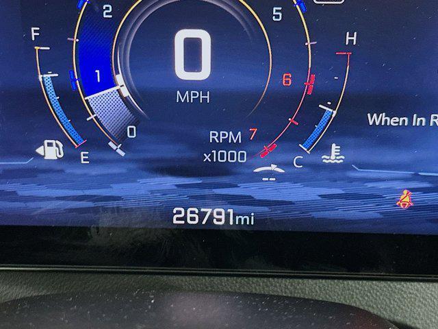 used 2024 Chevrolet Traverse car, priced at $33,687