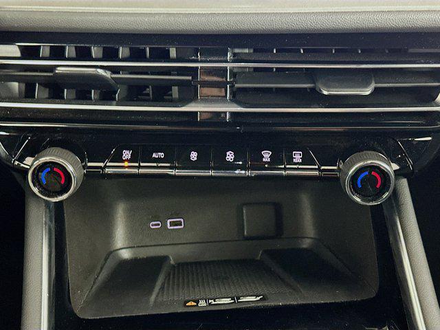 used 2024 Chevrolet Traverse car, priced at $33,687